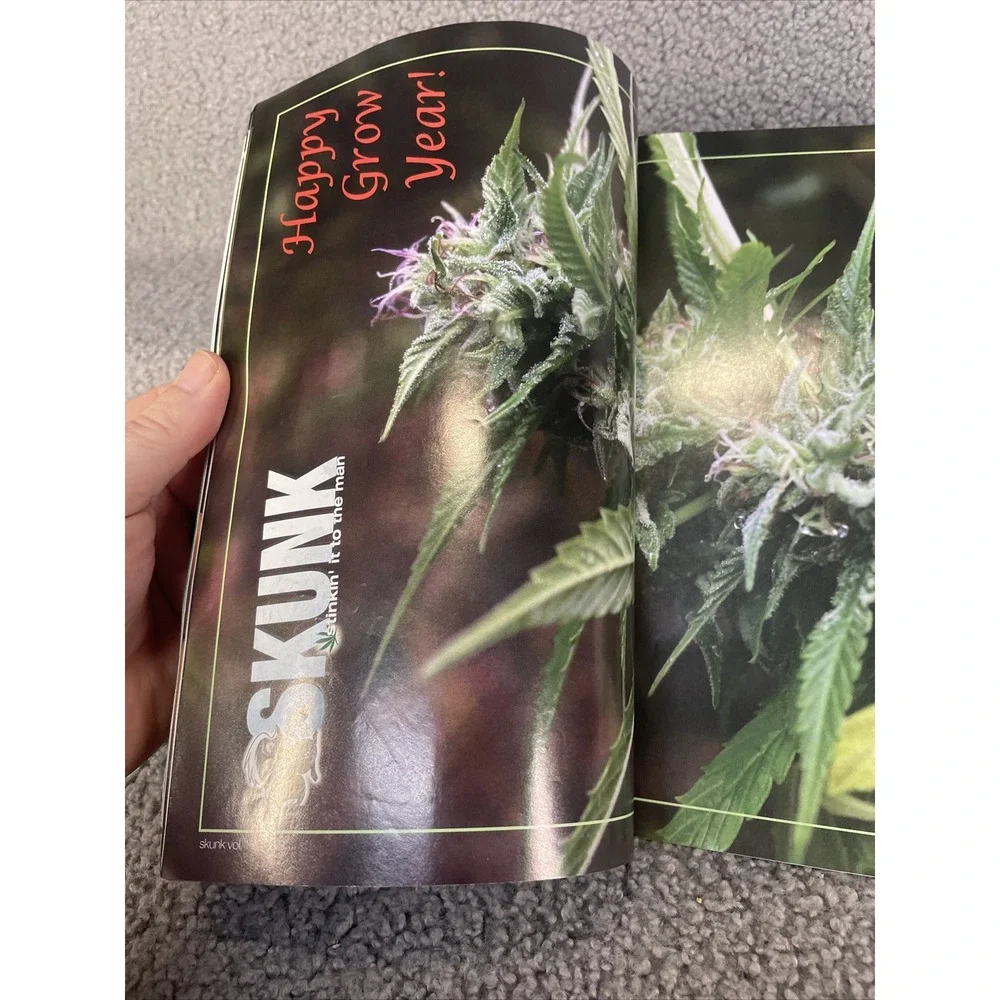 Skunk‎ Magazine Volume 1 Issue 8